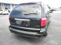 2007 Brilliant Black Crystal Pearl Chrysler Town & Country Limited  photo #20