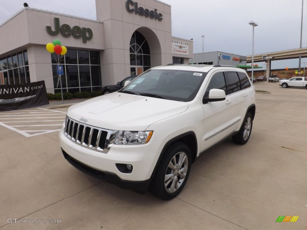 2012 Grand Cherokee Laredo - Stone White / Black photo #1