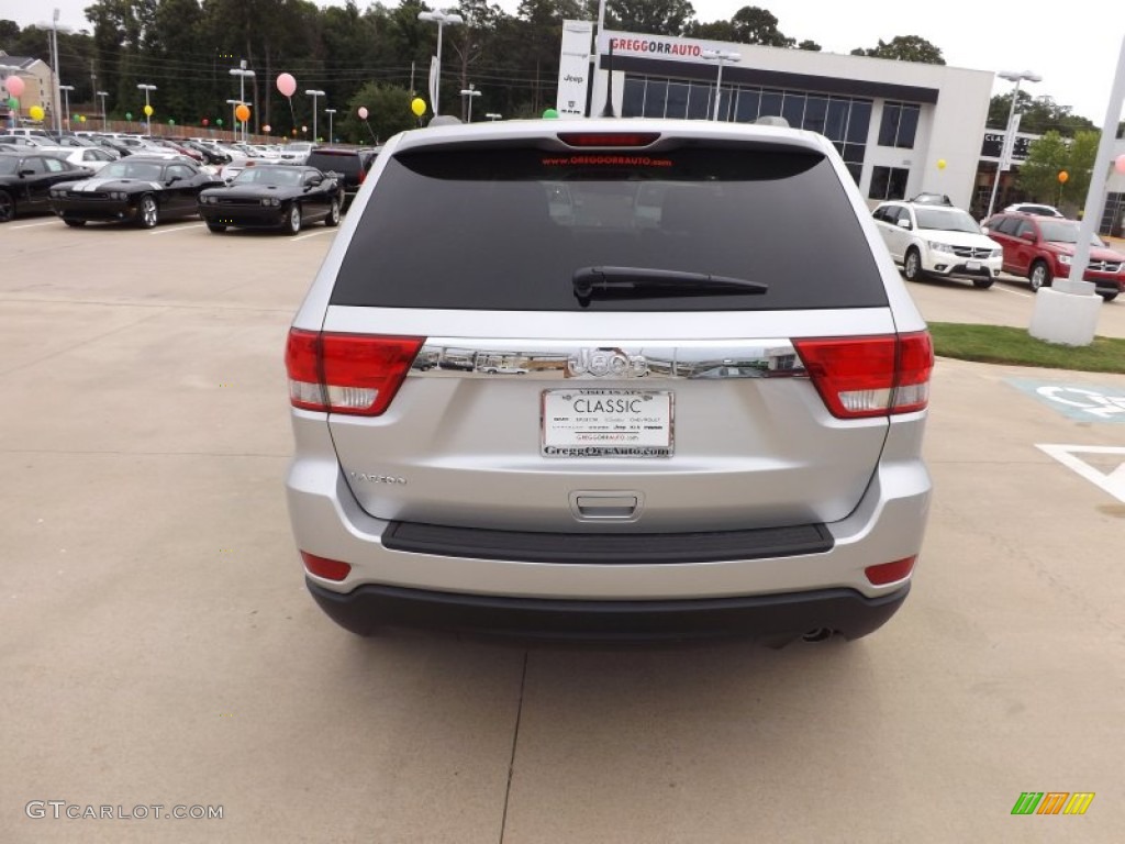 2012 Grand Cherokee Laredo - Bright Silver Metallic / Black photo #5