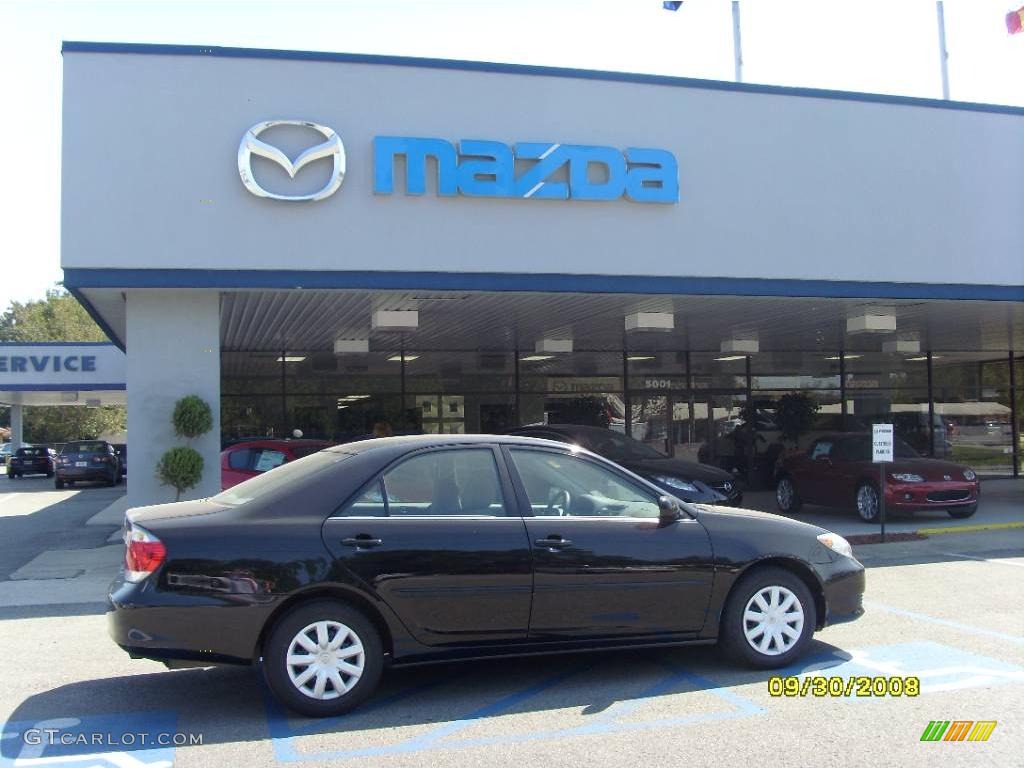 2005 Camry LE - Black / Gray photo #1