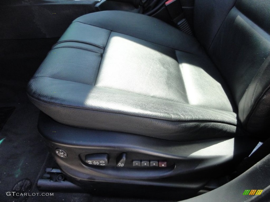 2006 X3 3.0i - Black Sapphire Metallic / Black photo #17