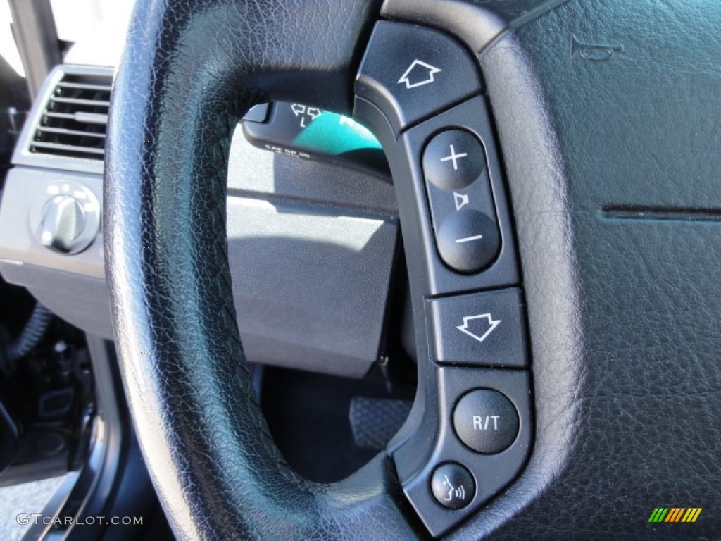 2006 X3 3.0i - Black Sapphire Metallic / Black photo #50