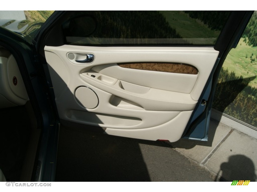 2003 X-Type 2.5 - Adriatic Blue Metallic / Sand photo #16
