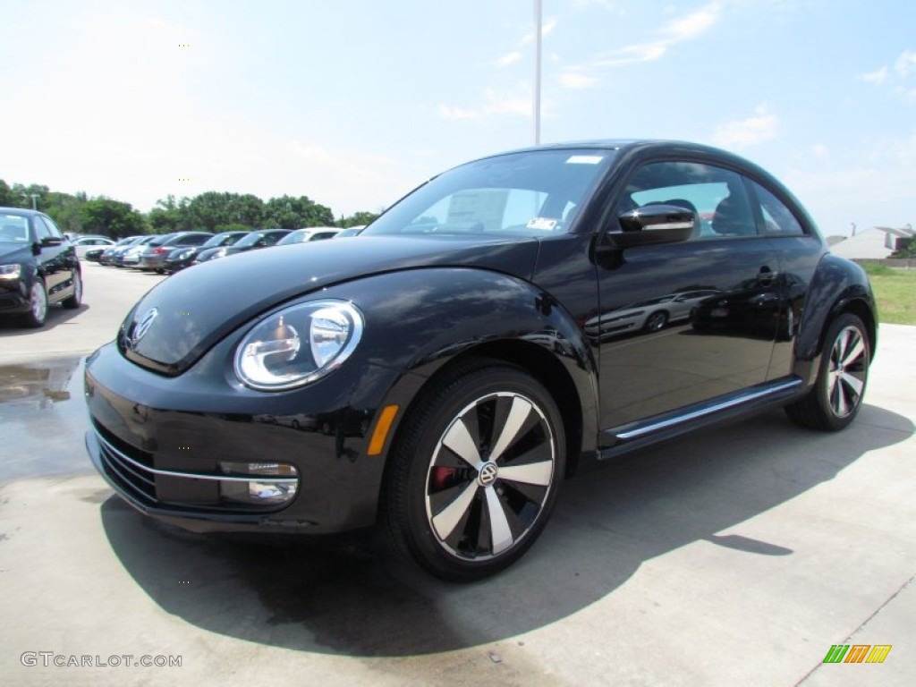 Deep Black Pearl Metallic Volkswagen Beetle