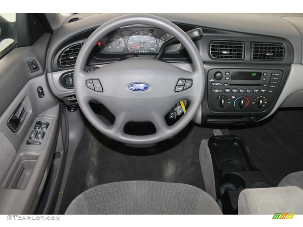 2001 Ford Taurus SE Medium Graphite Dashboard Photo #65884697