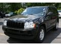 Black - Grand Cherokee Laredo 4x4 Photo No. 5