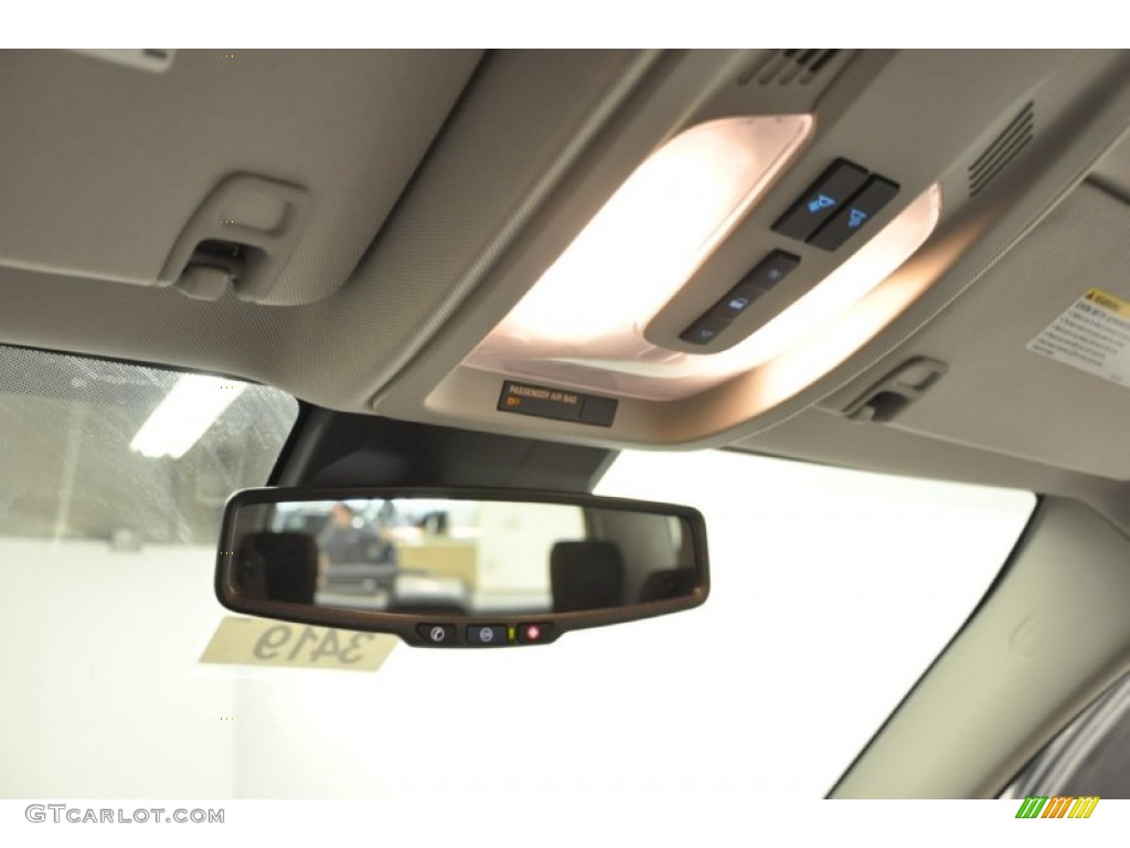 2012 Equinox LS - Black / Light Titanium/Jet Black photo #27