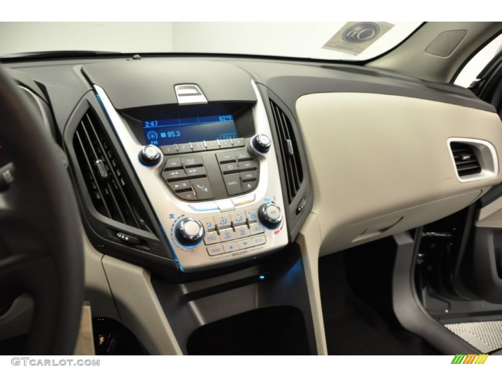 2012 Equinox LS - Black / Light Titanium/Jet Black photo #31