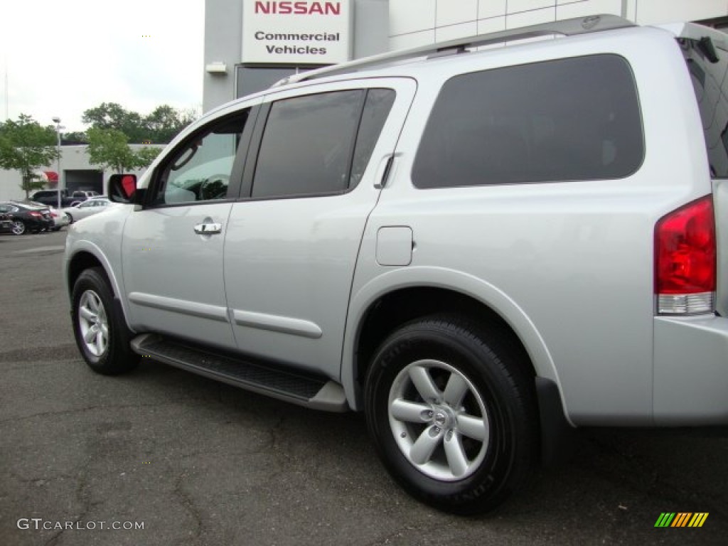 2012 Armada SV 4WD - Brilliant Silver / Charcoal photo #4