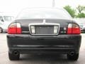 Black - LS V8 Photo No. 4