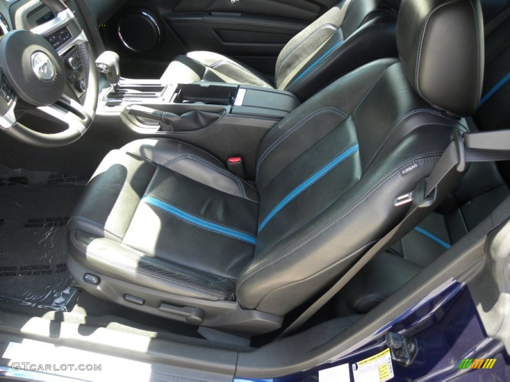 Charcoal Black/Grabber Blue Interior 2010 Ford Mustang GT Coupe Photo #65890407