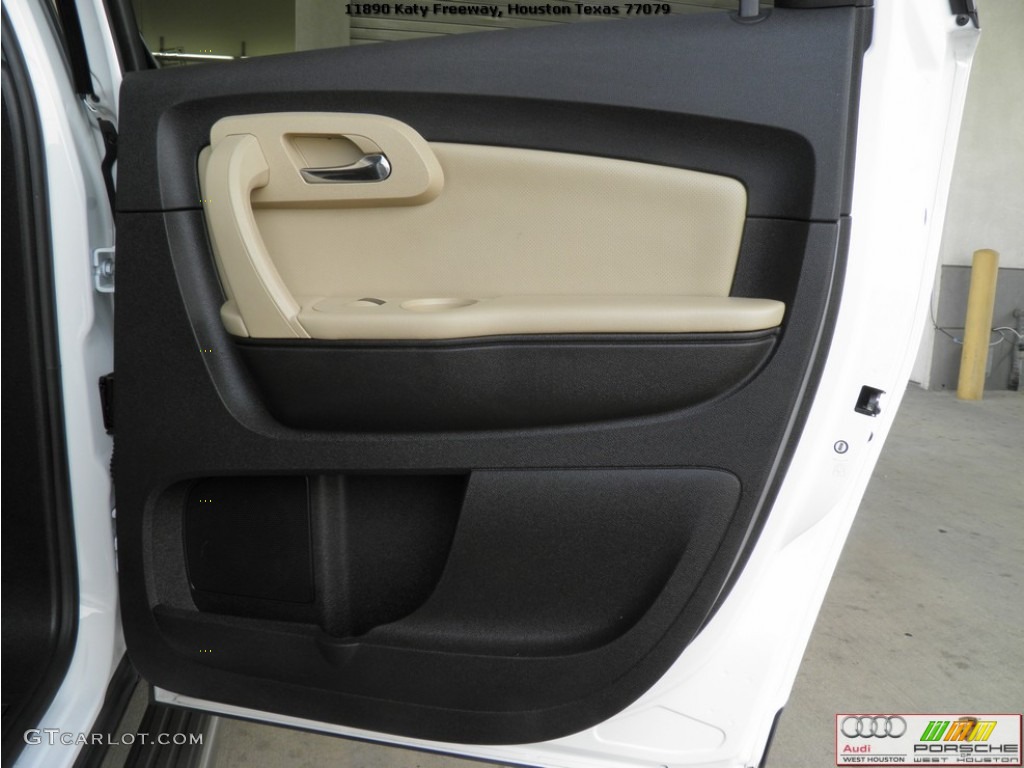 2010 Traverse LTZ - Summit White / Cashmere photo #33