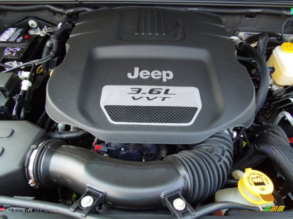 2012 Jeep Wrangler Unlimited Call of Duty: MW3 Edition 4x4 3.6 Liter DOHC 24-Valve VVT Pentastar V6 Engine Photo #65891820