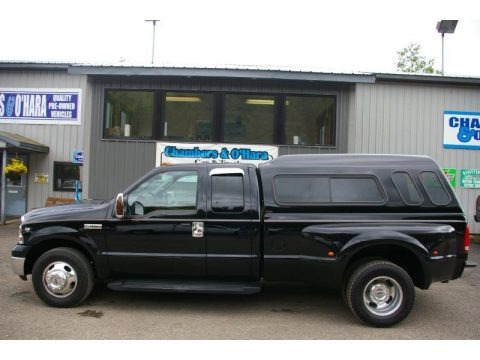 2006 Ford F350 Super Duty Lariat SuperCab Dually Data, Info and Specs