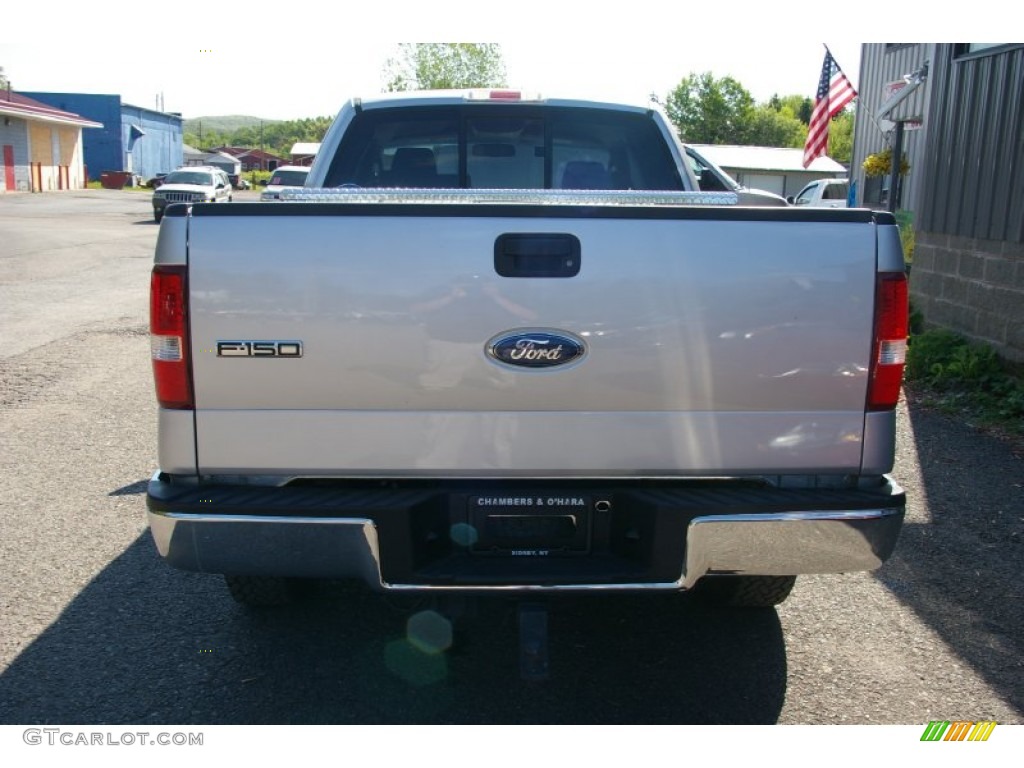 2006 F150 XLT SuperCab 4x4 - Silver Metallic / Medium Flint photo #26
