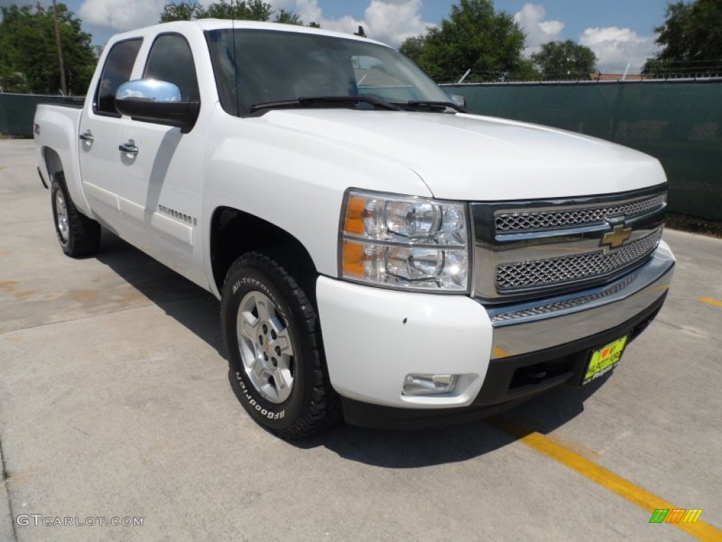 2007 Silverado 1500 LT Crew Cab 4x4 - Summit White / Light Titanium/Ebony Black photo #1