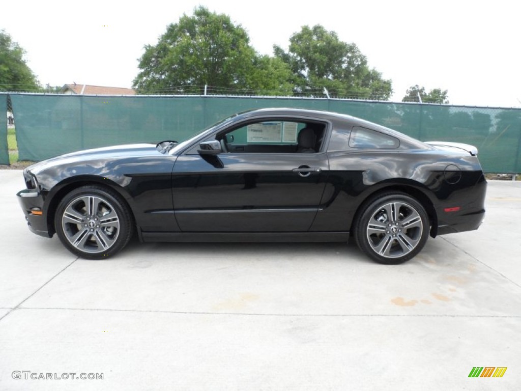 Black 2013 Ford Mustang V6 Coupe Exterior Photo #65901054