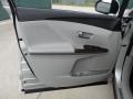 Classic Silver Metallic - Venza LE Photo No. 23