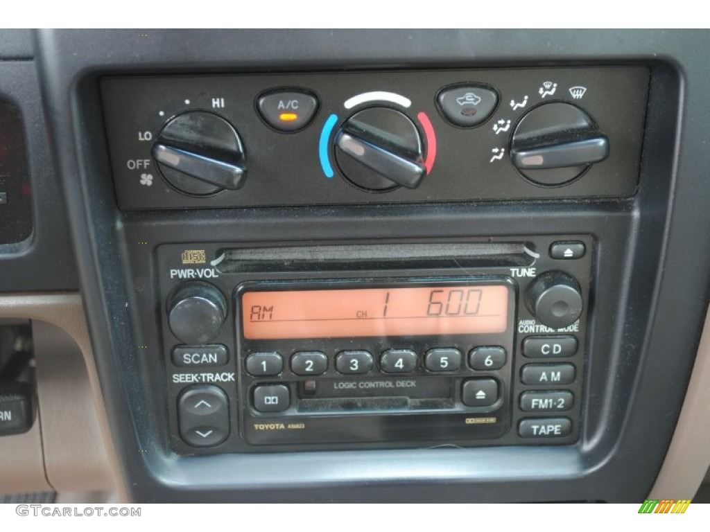 2004 Toyota Tacoma V6 PreRunner TRD Double Cab Controls Photo #65903338