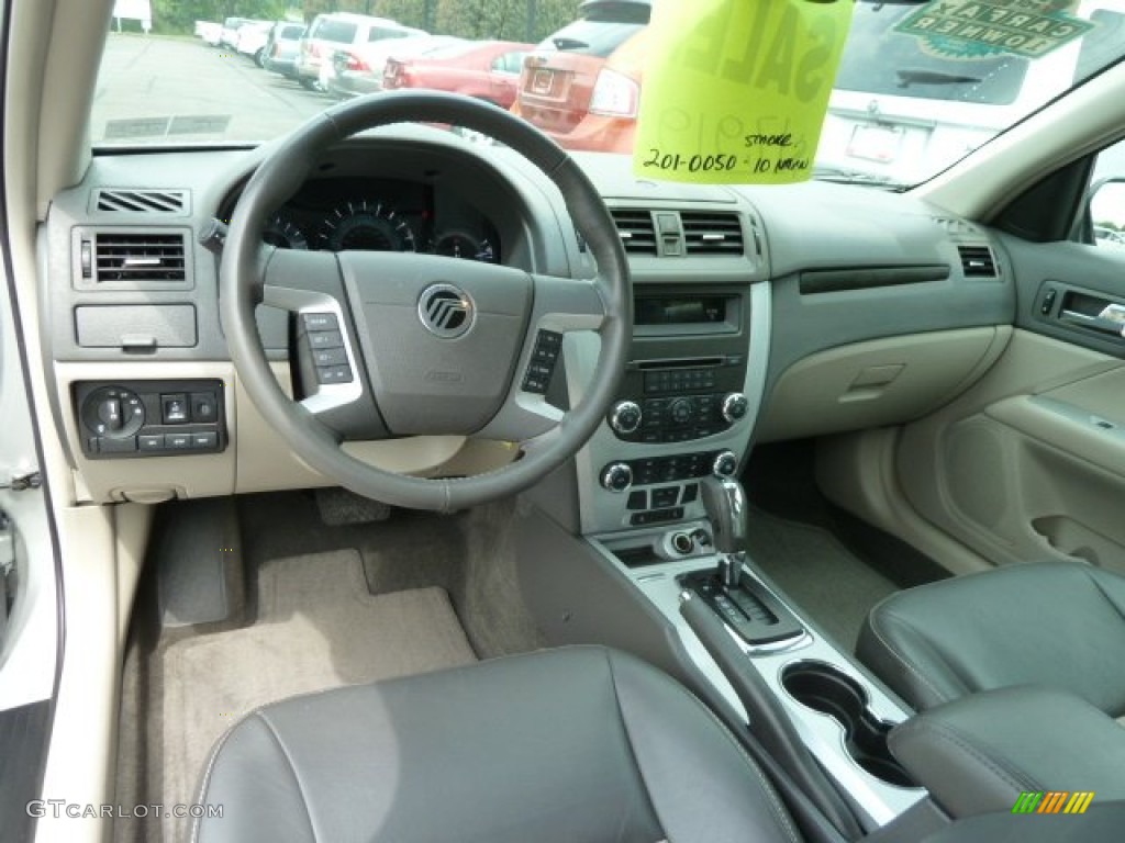 2010 Mercury Milan I4 Premier Dashboard Photos