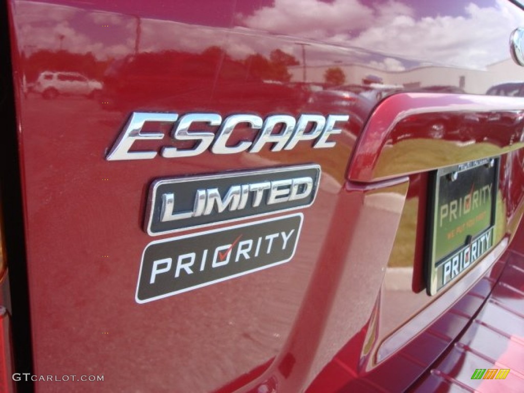 2005 Escape Limited 4WD - Redfire Metallic / Ebony Black photo #23