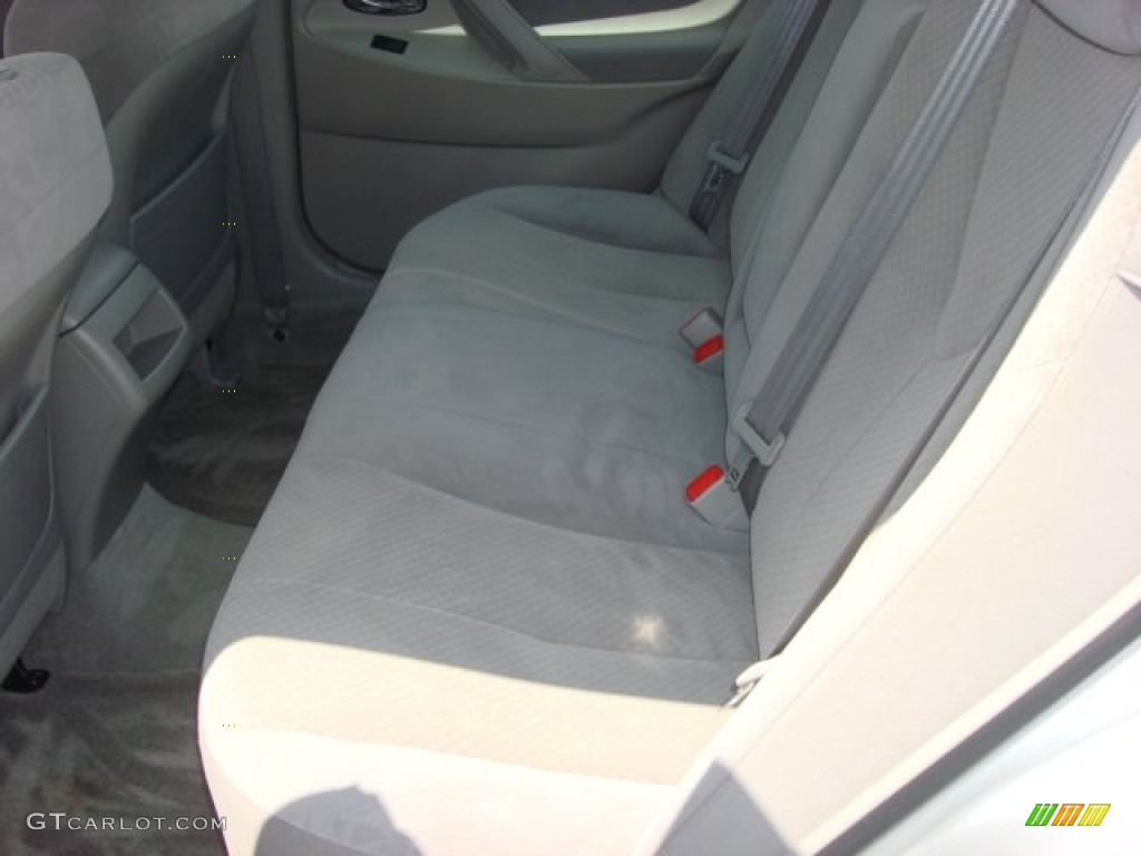 2008 Camry LE - Classic Silver Metallic / Ash photo #11
