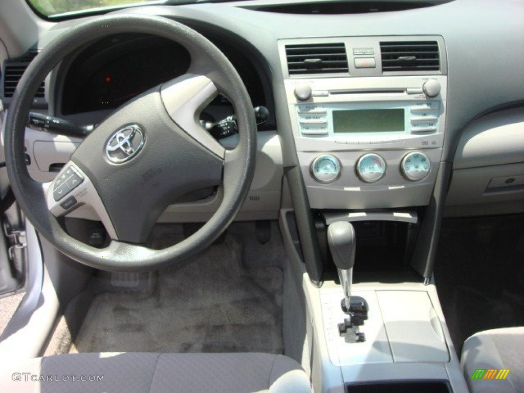 2008 Camry LE - Classic Silver Metallic / Ash photo #12