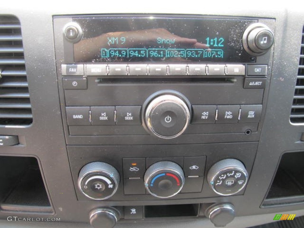 2011 Silverado 1500 LS Crew Cab 4x4 - Black / Dark Titanium photo #11