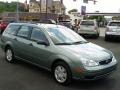 Light Tundra Metallic 2006 Ford Focus ZXW SE Wagon Exterior