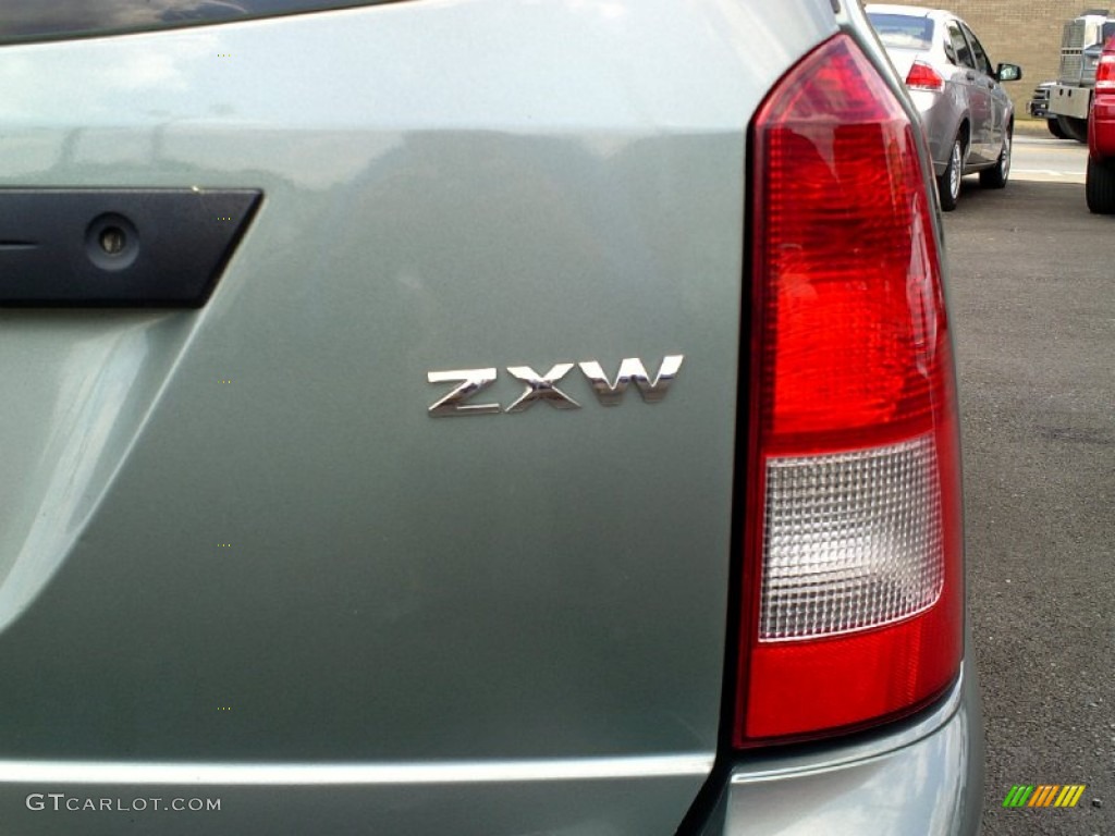 2006 Ford Focus ZXW SE Wagon Marks and Logos Photo #65917130