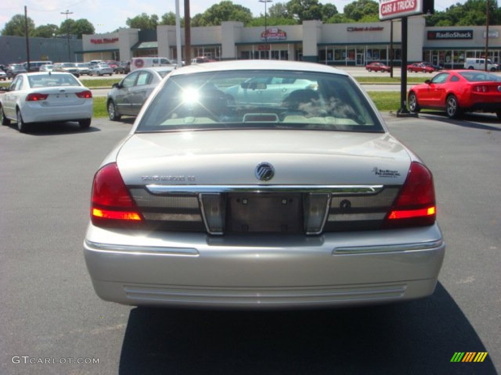 2006 Grand Marquis GS - Silver Birch Metallic / Light Camel photo #4