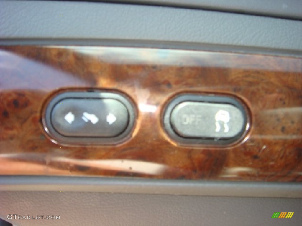 2006 Grand Marquis GS - Silver Birch Metallic / Light Camel photo #13