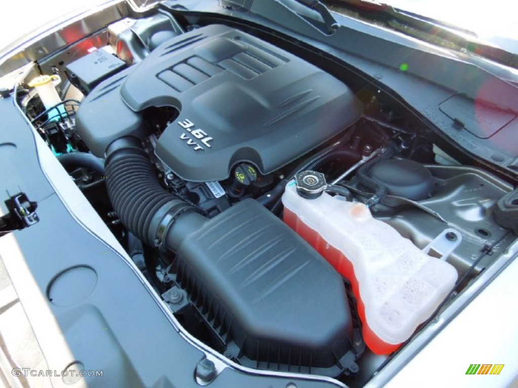 2012 Dodge Charger SE 3.6 Liter DOHC 24-Valve Pentastar V6 Engine Photo #65920130