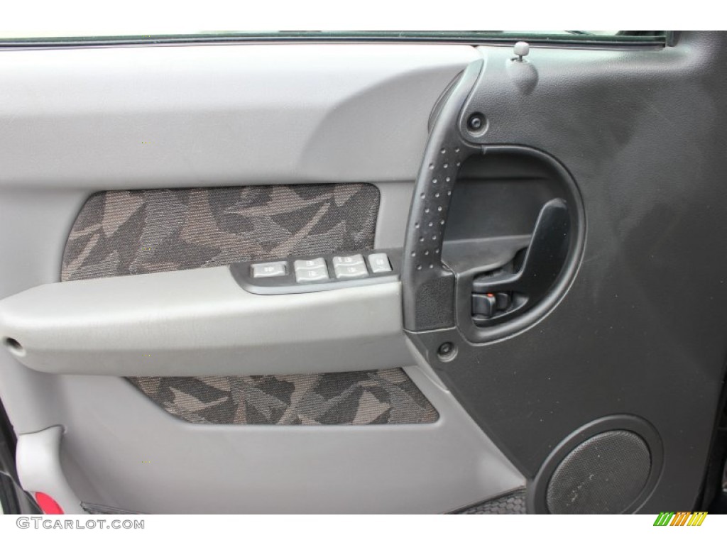 2001 Pontiac Aztek Standard Aztek Model Dark Taupe Door Panel Photo #65926439