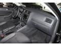 Black - Jetta SE Sedan Photo No. 25