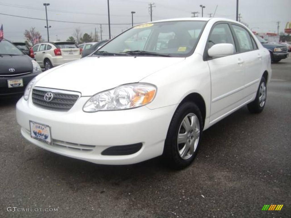 2007 Corolla LE - Super White / Stone photo #1