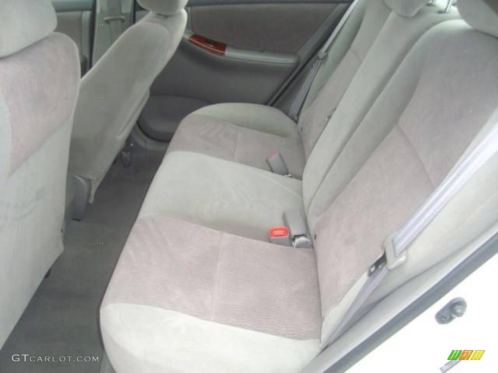 2007 Corolla LE - Super White / Stone photo #11