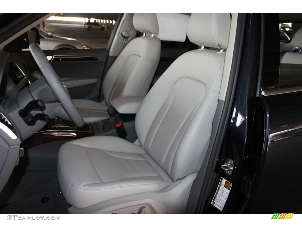 Light Gray Interior 2012 Audi Q5 2.0 TFSI quattro Photo #65931491