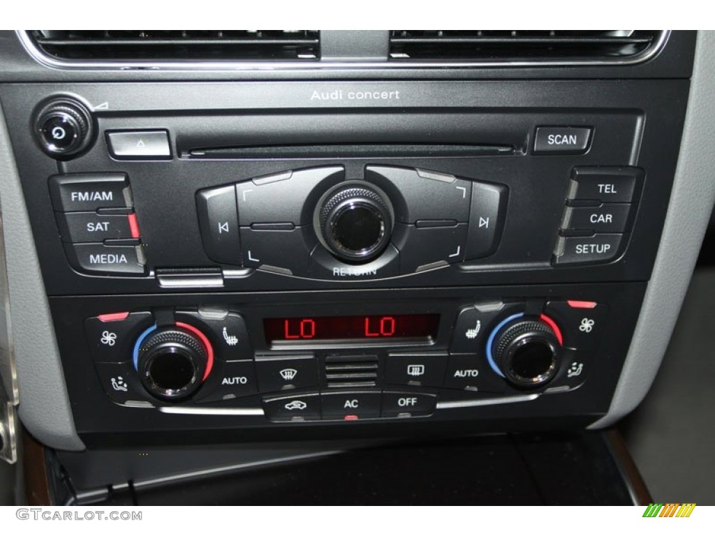 2012 Audi Q5 2.0 TFSI quattro Controls Photo #65931542