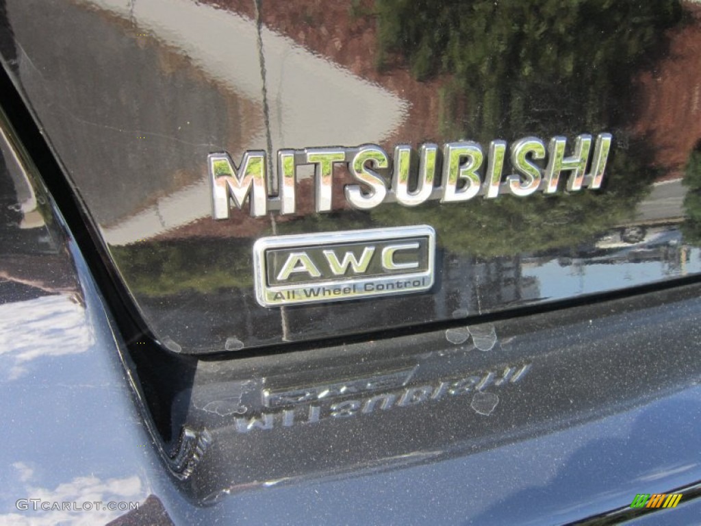 2012 Mitsubishi Lancer SE AWD Marks and Logos Photos