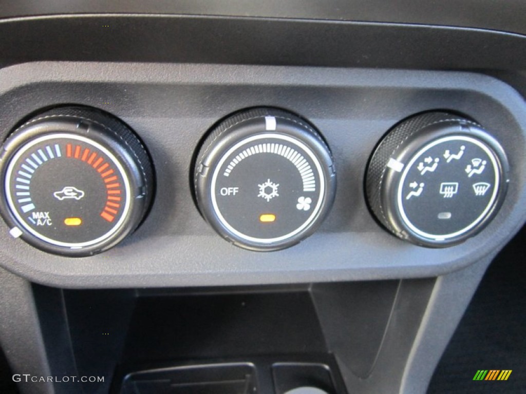 2012 Mitsubishi Lancer SE AWD Controls Photo #65931971