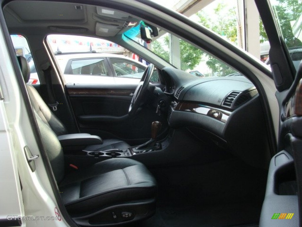 2001 3 Series 325xi Sedan - Alpine White / Black photo #8