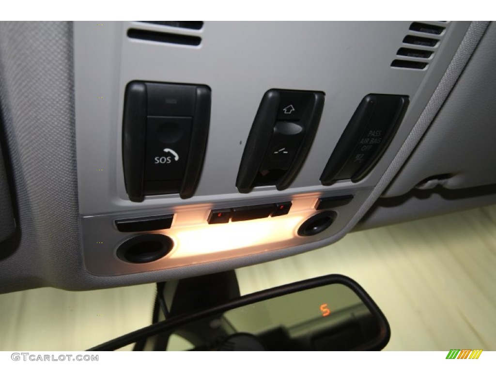 2011 3 Series 335i Coupe - Jet Black / Black photo #20