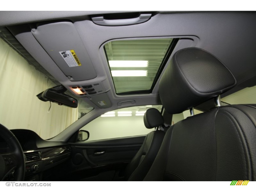 2011 3 Series 335i Coupe - Jet Black / Black photo #30