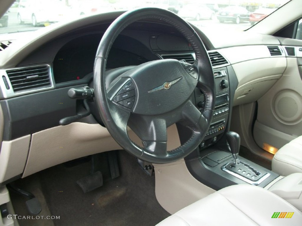 2006 Pacifica  - Bright Silver Metallic / Light Taupe photo #3