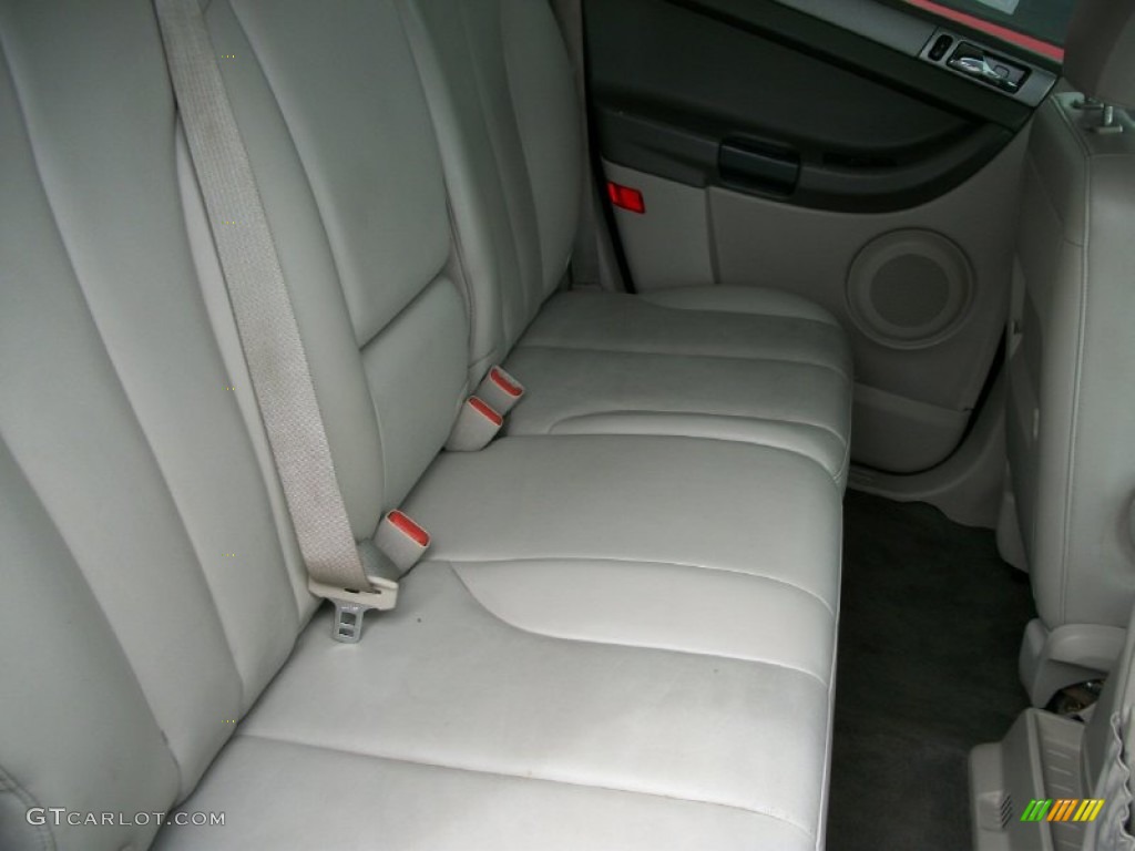 2006 Pacifica  - Bright Silver Metallic / Light Taupe photo #11