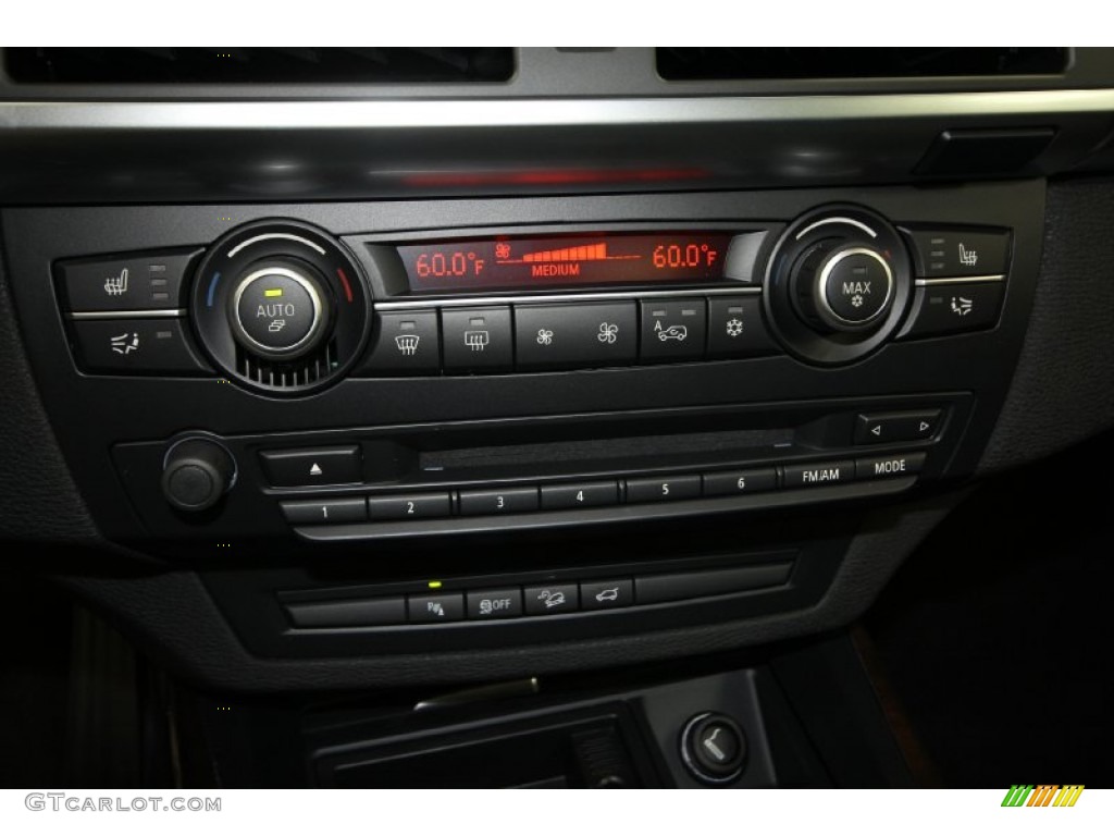2013 X5 xDrive 35i Premium - Space Gray Metallic / Black photo #17