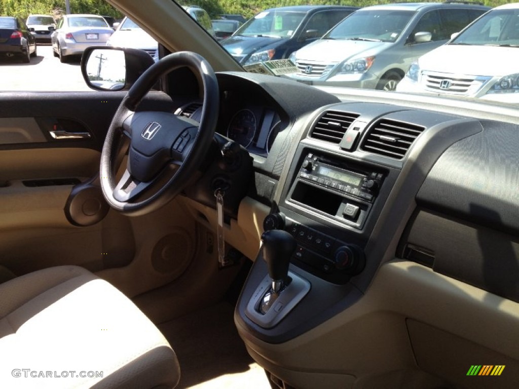 2009 CR-V LX 4WD - Green Tea Metallic / Ivory photo #16