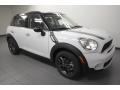 Light White - Cooper S Countryman Photo No. 6