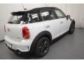 Light White - Cooper S Countryman Photo No. 8